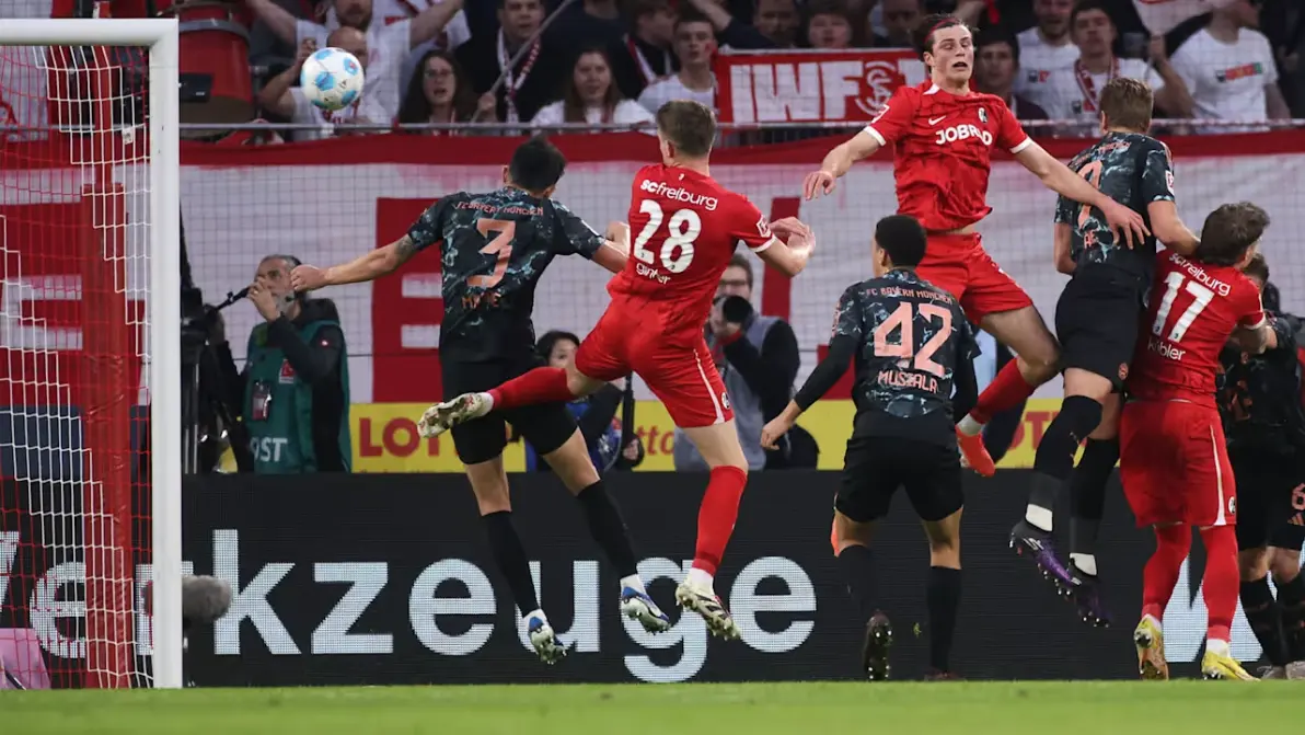 弗赖堡主场大胜，终结连败势头的简单介绍