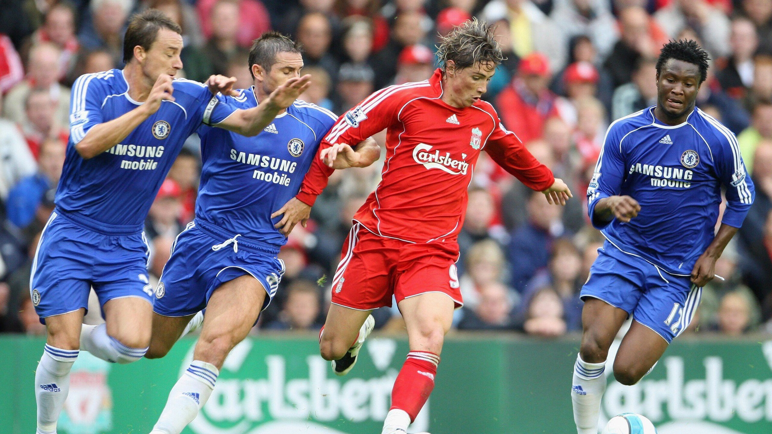 F1街道赛焦点战，一场美国与阿根廷的赛道鏖战