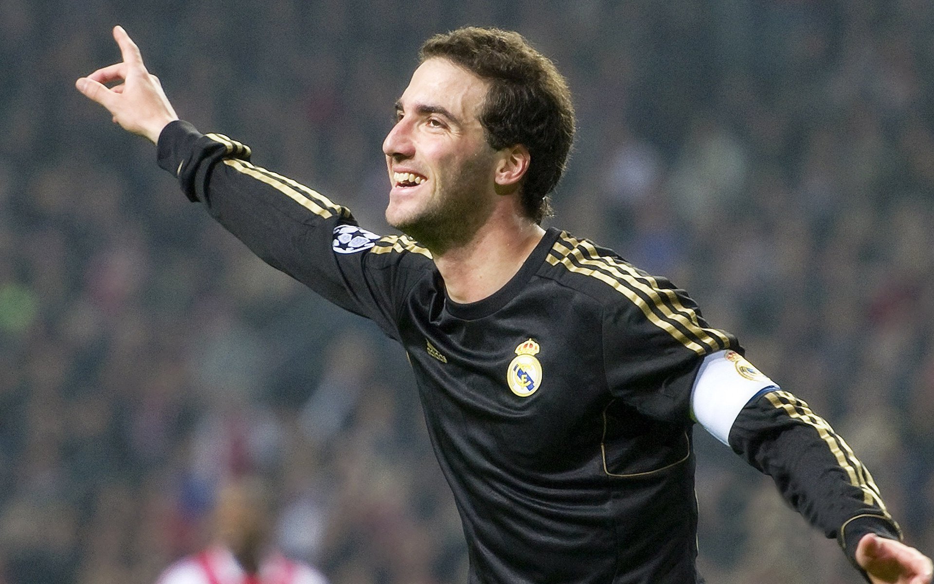 一战的救赎，林高远高光时刻点亮瑞典大胜，乒乓世界的唯一瞬间